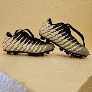 Vizari Bolt FG Soccer Shoes